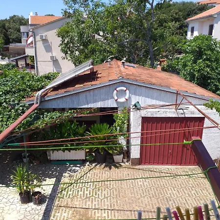 Levak - Apt. 1 Pjescana Uvala