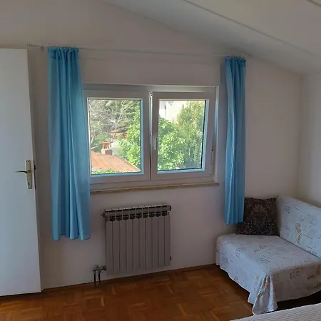 Levak - Apt. 1 *