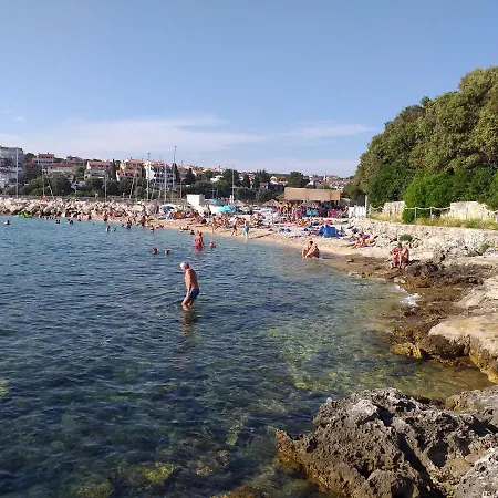 Levak - Apt. 1 Apartmán Pjescana Uvala