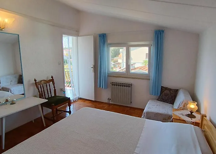 Apartamento Levak - Apt. 1 *