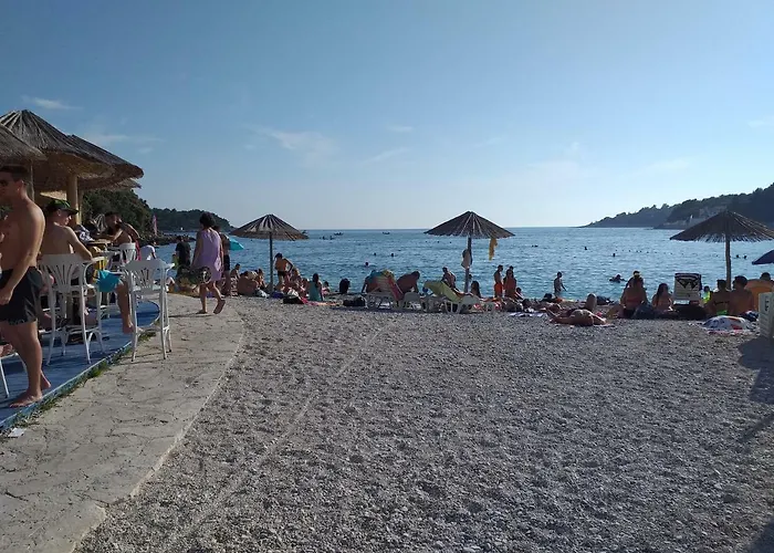 Levak - Apt. 1 * Pjescana Uvala